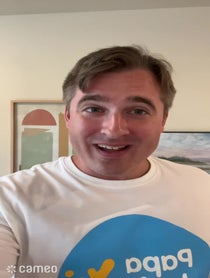 Poster for Intro video video from Papa Joel's English