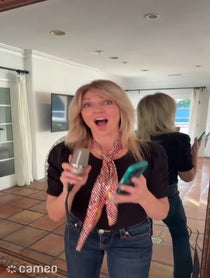 Poster for Intro video video from Debbie Gibson