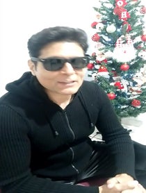 Poster for Gift video from Chayanne Doble/Impersonator