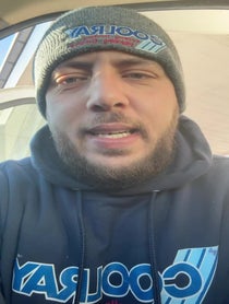 Poster for Gift video from Zied Hakimi