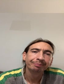 Poster for Gift video from Jackandthebantzstalk
