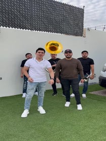 Poster for Valentine's Day video from La Séptima Banda