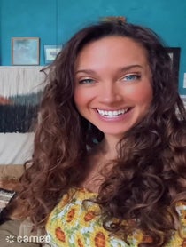 Poster for Intro video video from Maiara Walsh