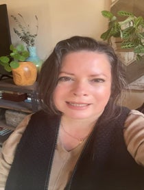 Poster for Gift video from Holly Marie Combs