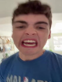 Poster for Roast video from Random guy 👍