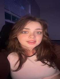 Poster for Gift video from Licibops