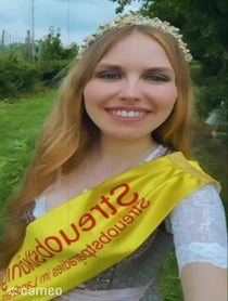 Poster for Intro video video from Nina Krippentz