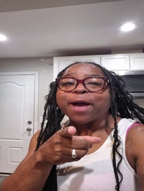 Poster for Pep Talk video from Doña polla