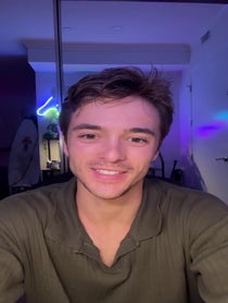 Poster for Advice video from Leonardo Cecchi