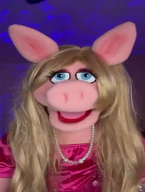 Poster for Other video from Miss Piggy Impressionist