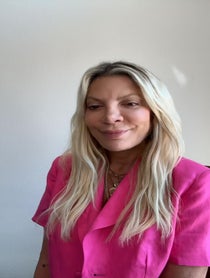Poster for Other video from Tori Spelling