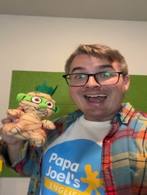 Poster for Birthday video from Papa Joel's English