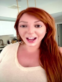 Poster for Fecha de nacimiento video from Lauren Phillips