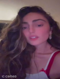 Poster for Intro video video from Joséphine Tehrani