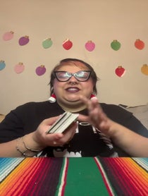 Poster for Tarot reading video from Maria Isabel