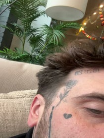 Poster for Prank Call video from Putagirlon