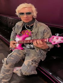 Poster for Valentine's Day video from Freekbass