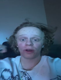 Poster for Otros video from Av33ry (Thugushaker)