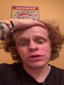 Poster for Otros video from Av33ry (Thugushaker)