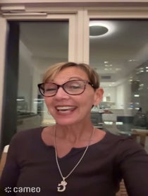 Poster for Vidéo d'introduction video from Gigi