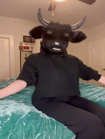 Poster for Mother's Day video from Jellen