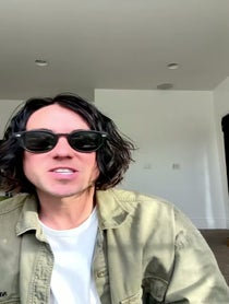 Poster for Fecha de nacimiento video from Kellin Quinn