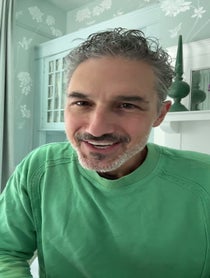Poster for Mother's Day video from Ethan Zohn