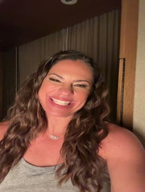Poster for Mother's Day video from Jessica Mendoza