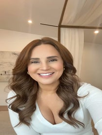 Poster for Otros video from Rosanna Pansino