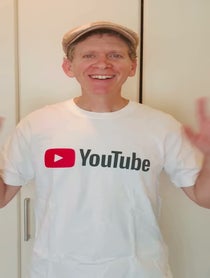 Poster for Graduation video from Dream English Kids