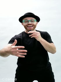 Poster for Intro video video from DJ Raphi