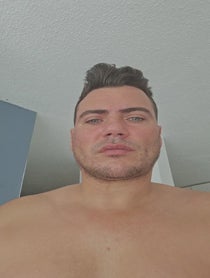 Poster for Charla motivacional video from Jovani Vazquez