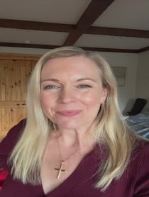 Poster for Holiday video from Melissa Joan Hart