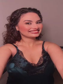 Poster for Holiday video from Paloma / Demi Lovato Brazilian lookalike
