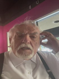 Poster for Vacaciones video from John Ratzenberger