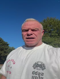 Poster for Fecha de nacimiento video from Billy Gunn