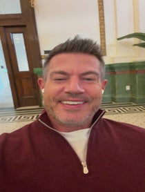 Poster for Holiday video from Jesse Palmer