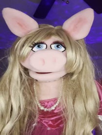 Poster for Other video from Miss Piggy Impressionist