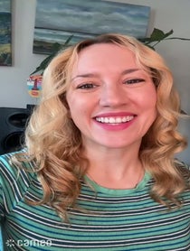 Poster for Intro video video from Hannah Telle