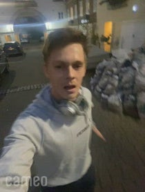 Poster for Intro video video from Caspar Lee