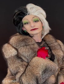 Poster for Intro video video from Cruella De Vil