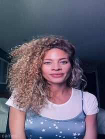 Poster for Intro video video from Amber Borzotra