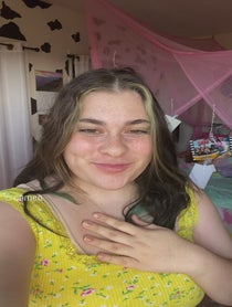 Poster for Intro video video from Camila Cristina