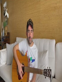 Poster for Gift video from Alejandro González