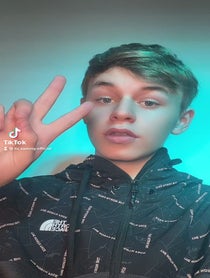 Poster for Gift video from Sammy