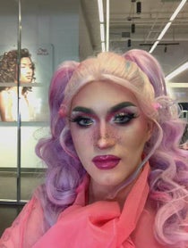 Poster for Gift video from Juice Boxx 💋