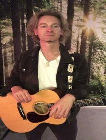 Poster for Mother's Day video from Bronson Arroyo