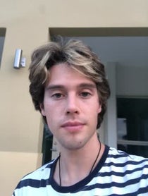 Poster for Gift video from Adán Allende