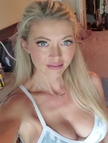 Poster for Other video from Holly Hotwife