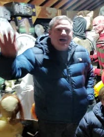 Poster for Gift video from DavidsTV